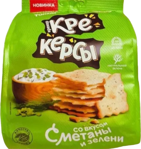 Light crispy thin Crackers with sour cream and herbs flavor without yeast Akkond