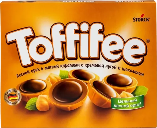 Конфеты в коробке Toffifee